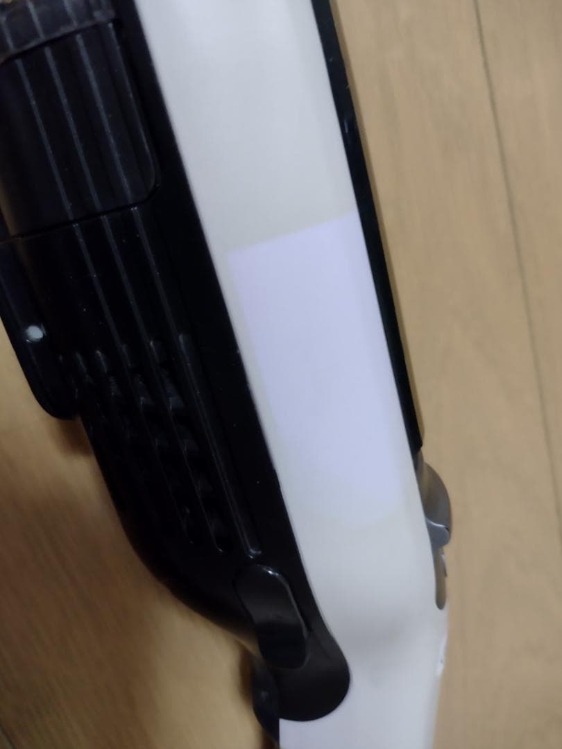 シャーク★コードレスクリーナー★CS300JWH★バッテリー新品と大差なし★