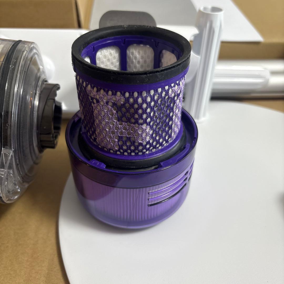 【美品】ダイソン digital slim Fluffy SV18