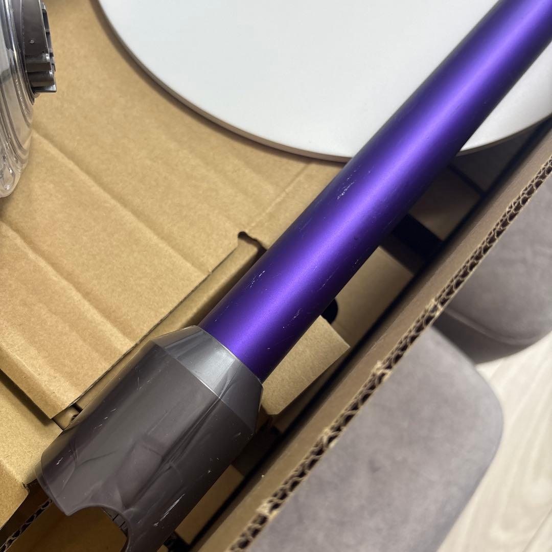 【美品】ダイソン digital slim Fluffy SV18