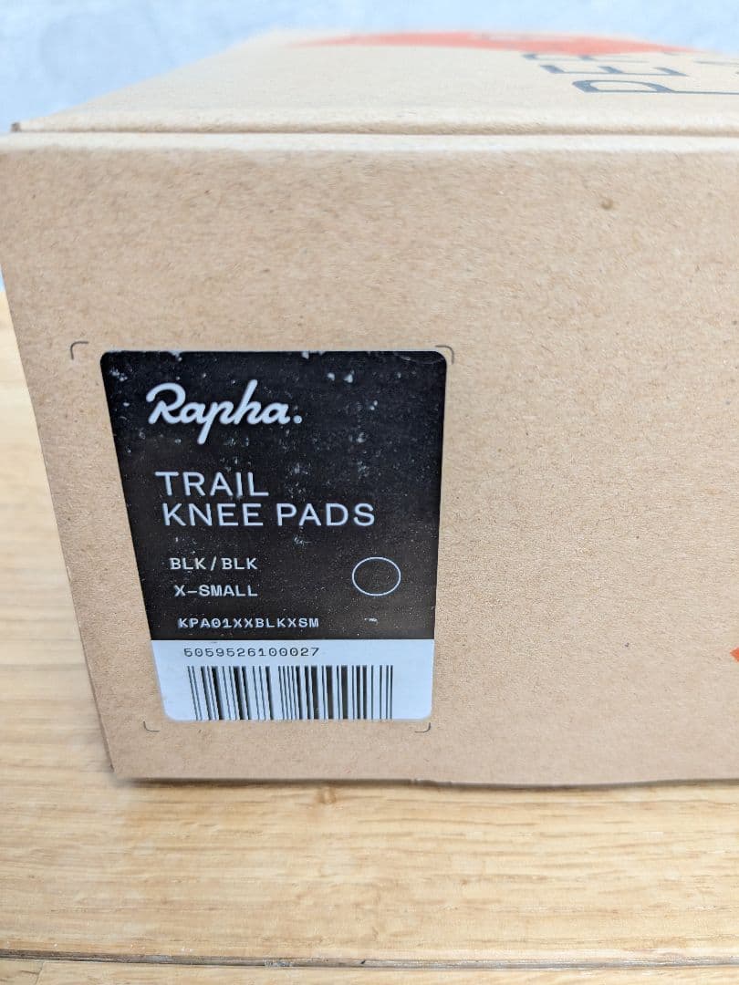 ラファ　トレイルニーパッド xs
