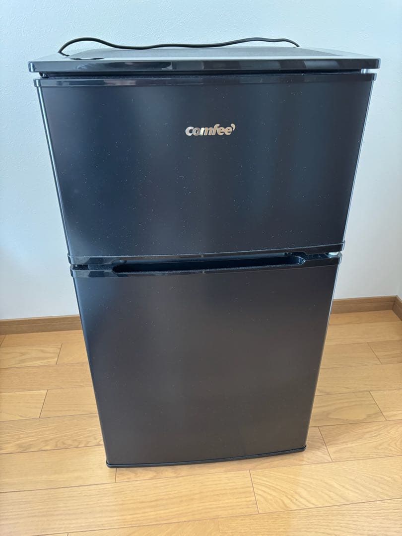 ♡ COMFEE コンフィー　冷凍冷蔵庫 RCT90BL(E) 右開き♡