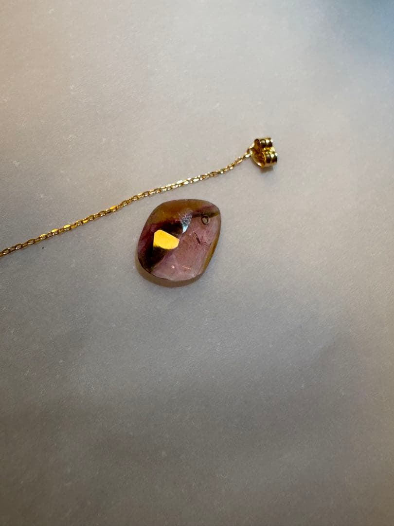 タイムセール！訳アリ美品！MONAKA フラットピアス 片耳用