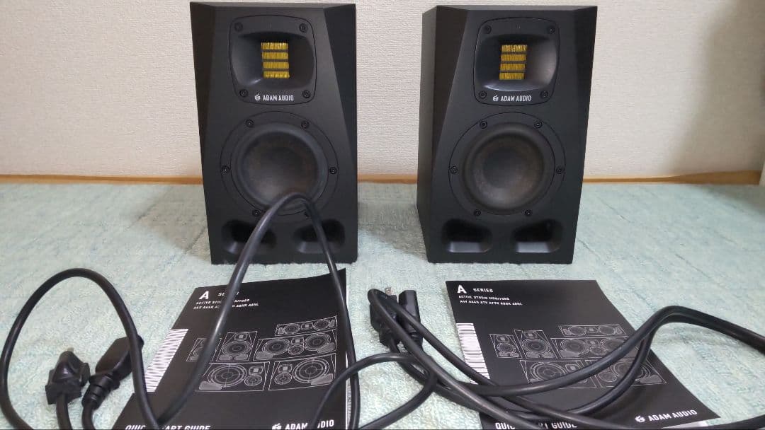 ADAM AUDIO A4V モニタースピーカー