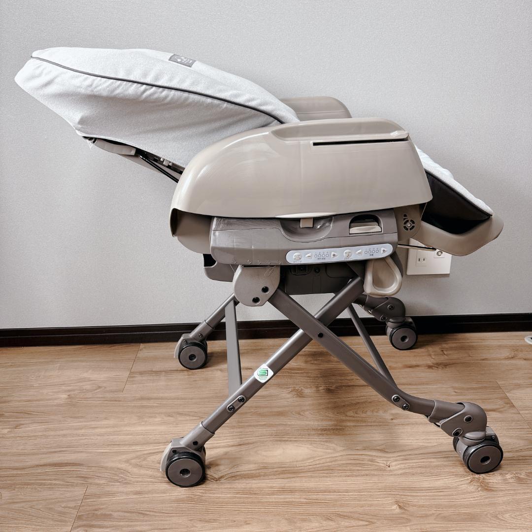 【極美品】コンビ ネムリラ AUTO SWING ミントグレー ハイローチェア