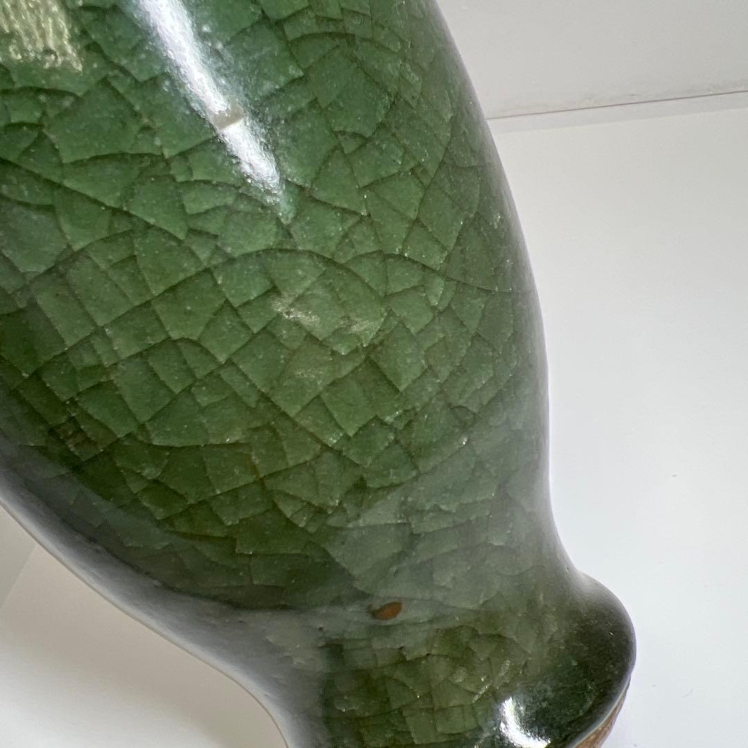 中国明時代　七官青磁花瓶　高さ29.5㎝ 東Y7-0605①