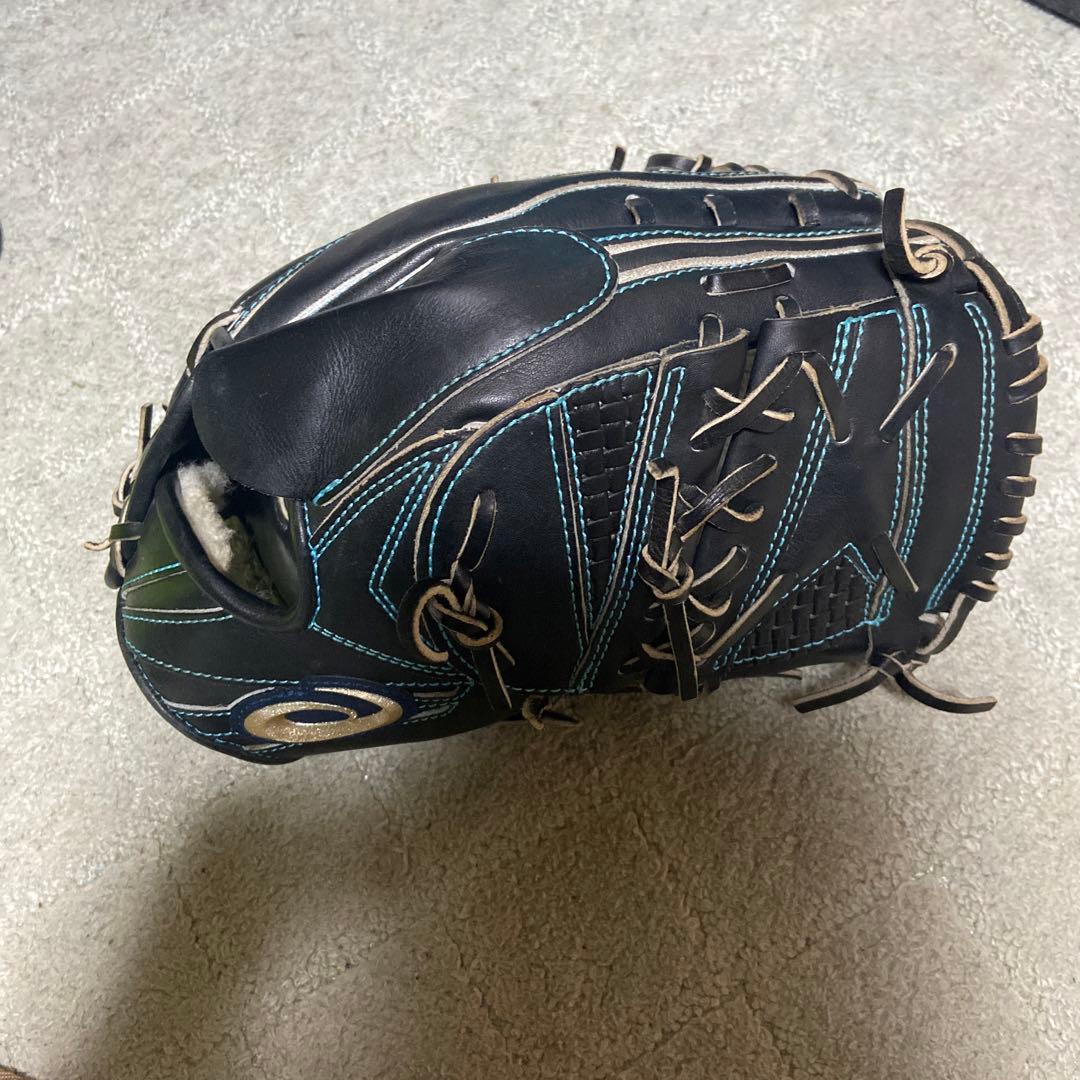 野球用品撤廃したアシックスの硬式ピッチャー用グラブ