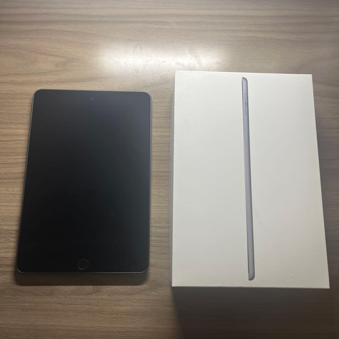 ipad mini 5 64GB Wi-Fiモデル　スペースグレー