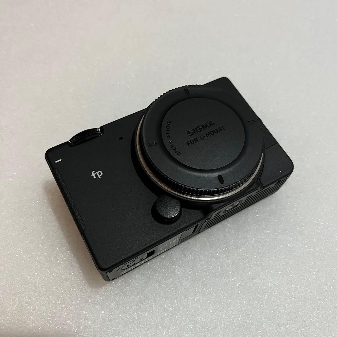 SIGMA fp 45mm F2.8 DG DN KIT フィルター付き