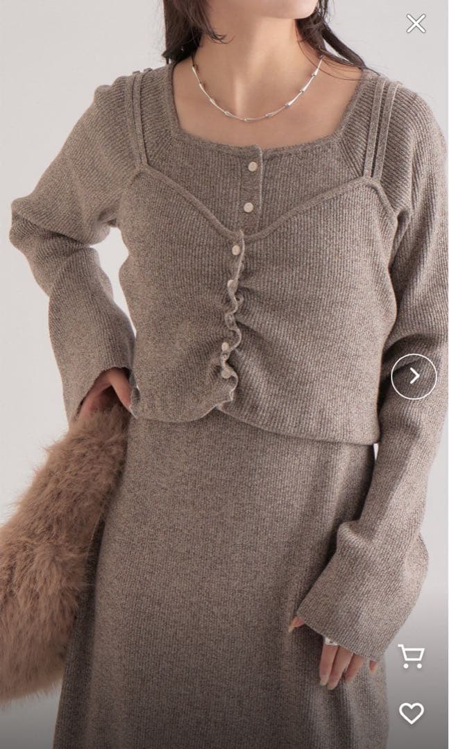 新品　mystic 人気色ブラウン ビスチェ付き　ニットワンピース