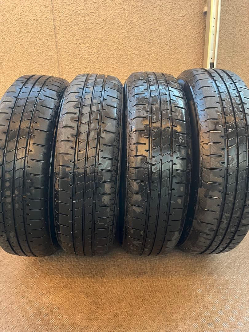 14インチ タントカスタム純正タイヤホイールセット