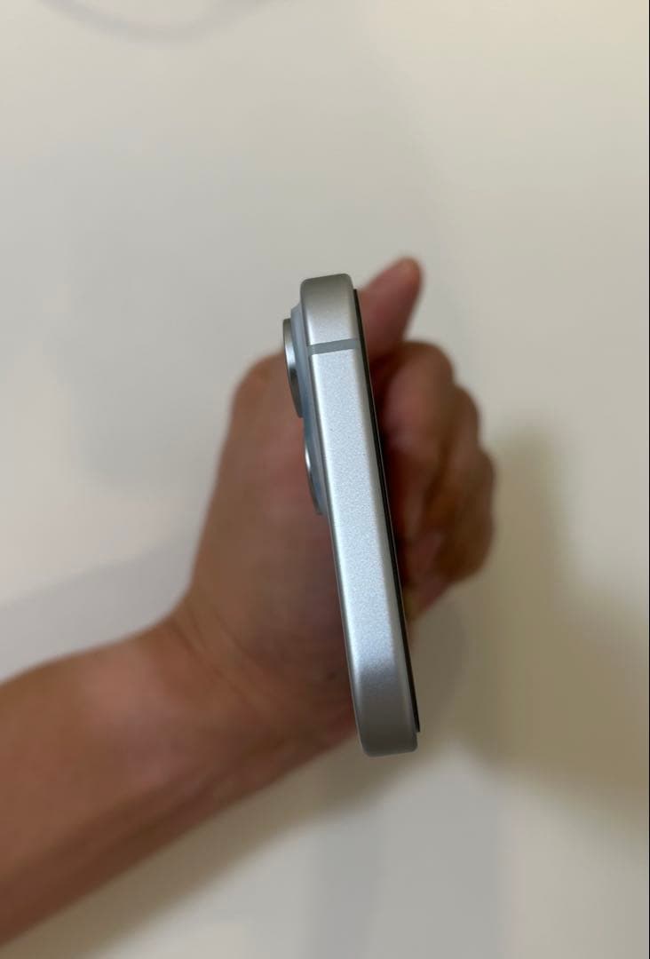 【あや】Apple iPhone 15 ブルー 256GB SIMフリー