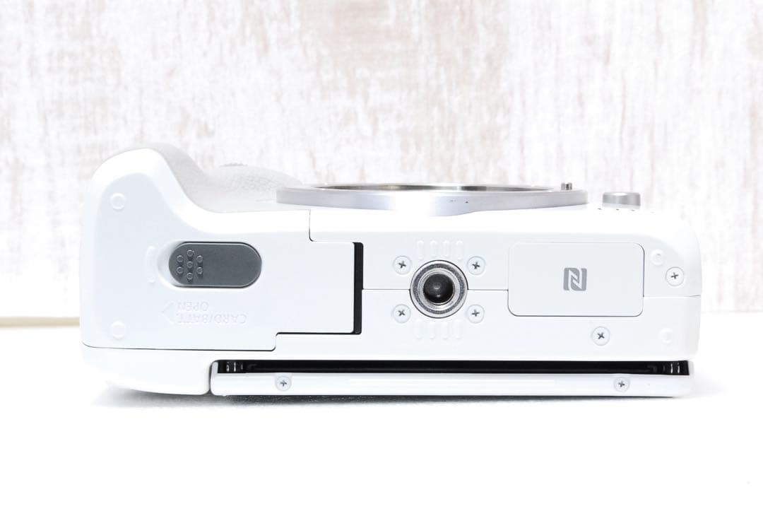 ❤️美品❤️自撮りOK❤️旅行・初心者におすすめセット❤️軽量 Canon EOS M3