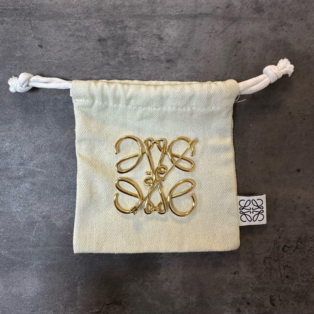(正規品)LOEWE アナグラムブローチ