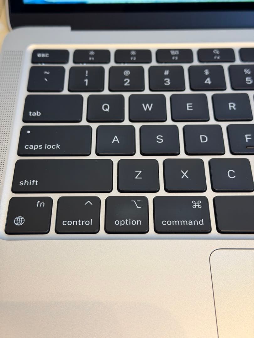 Apple MacBook Air (M1, 2020) シルバーUS