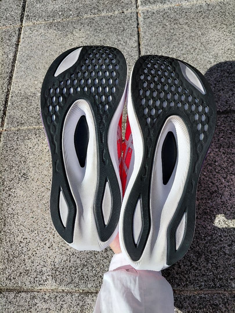 交渉可 ASICS マジックスピード4 25.0