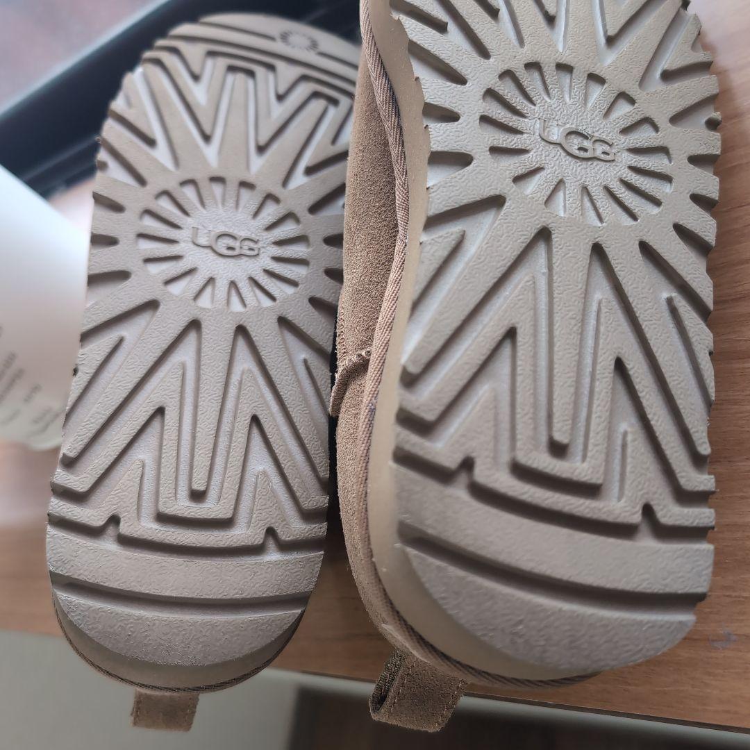 UGG W CLASSIC MICRO 9 CHE26センチ