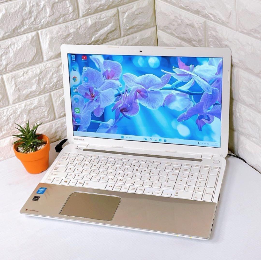 【快速SSD】Windows11 i7 8GB 東芝 ノートPC ブルーレイ