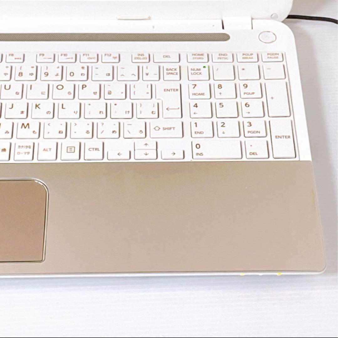 【快速SSD】Windows11 i7 8GB 東芝 ノートPC ブルーレイ