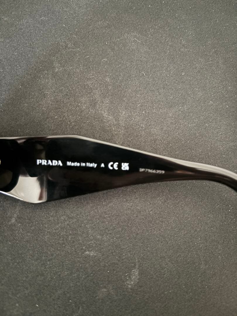 (最終値)prada サングラス