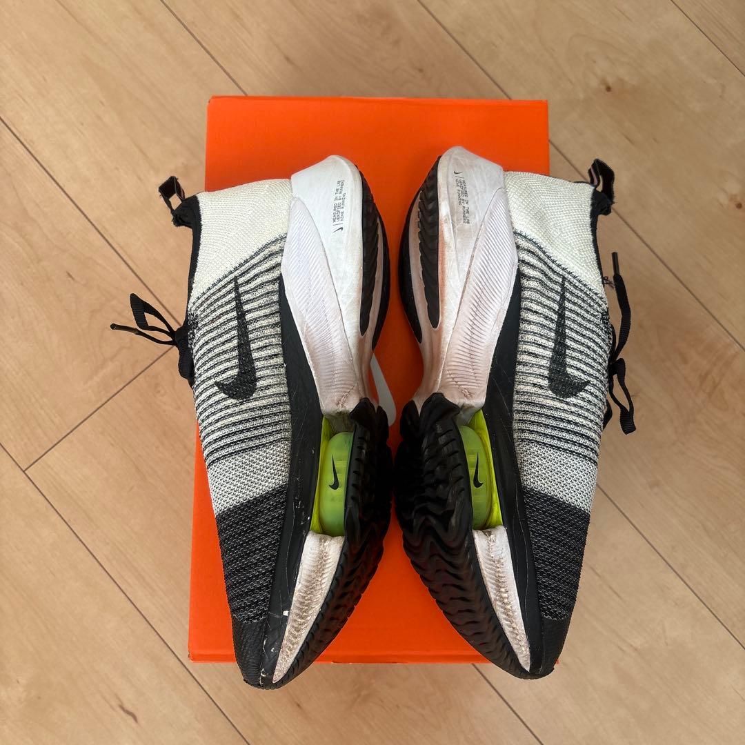 Nike エアズームテンポネクスト%25.5cm