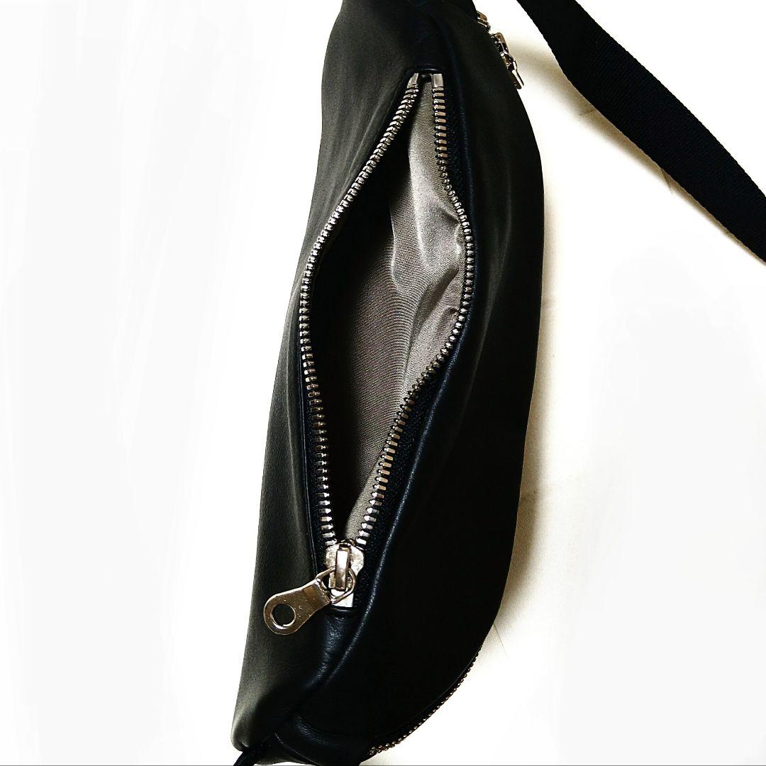 カワニシカバン　cobii（コビー） 撥水レザー ボディバッグ　ブラック