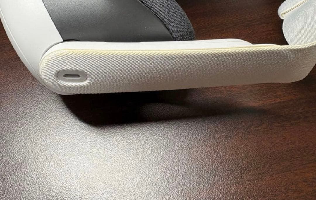  Quest 3（メタクエスト3） 128GB 眼鏡カバー付き