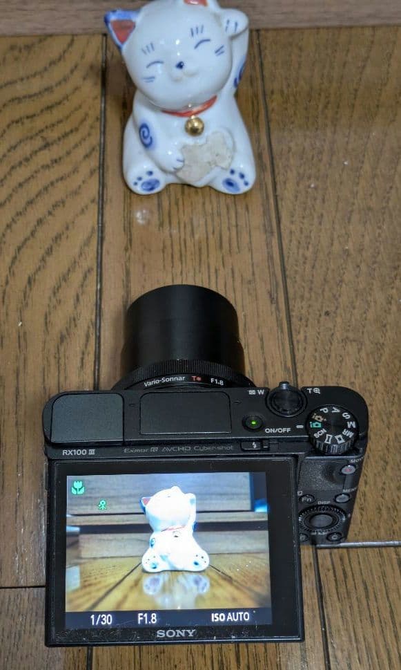 【美品専用三脚付き】 SONY RX100M3