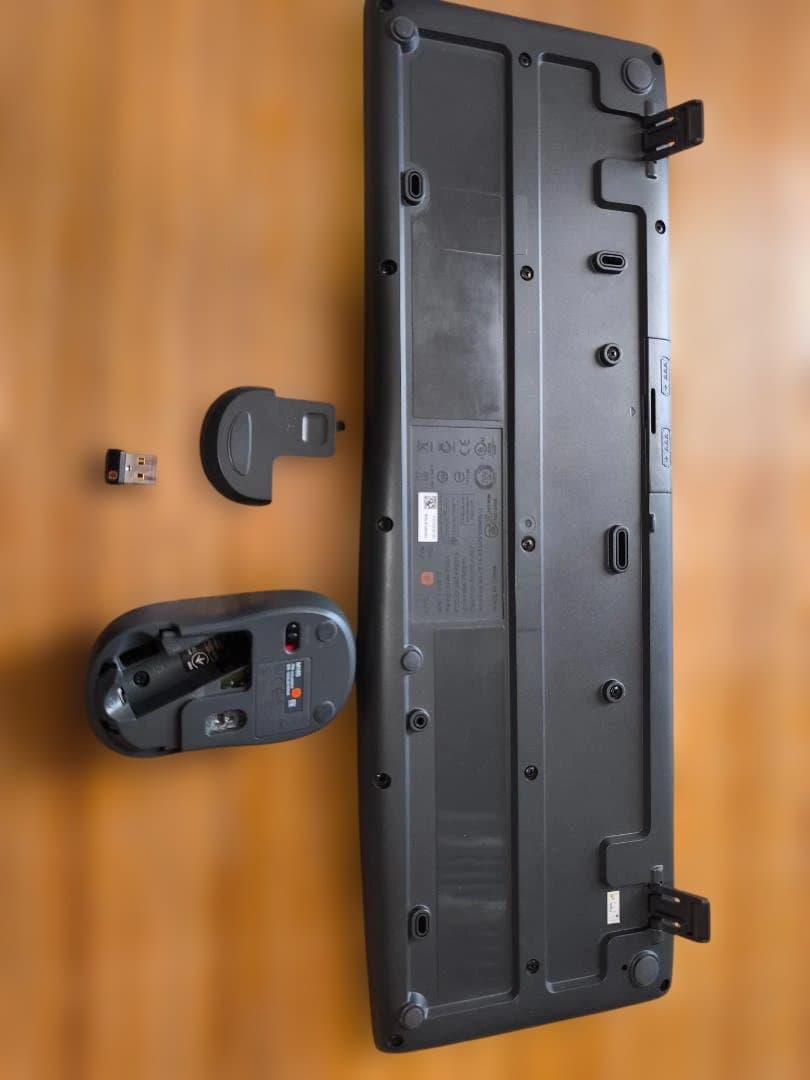 Win11/起動10秒/事務・動画向け/16GB/SSD256/BD/無線KB付