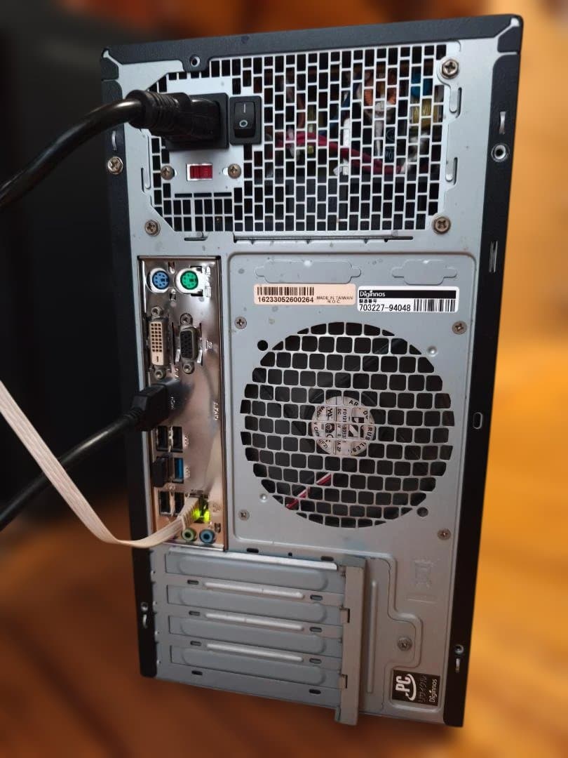 Win11/起動10秒/事務・動画向け/16GB/SSD256/BD/無線KB付