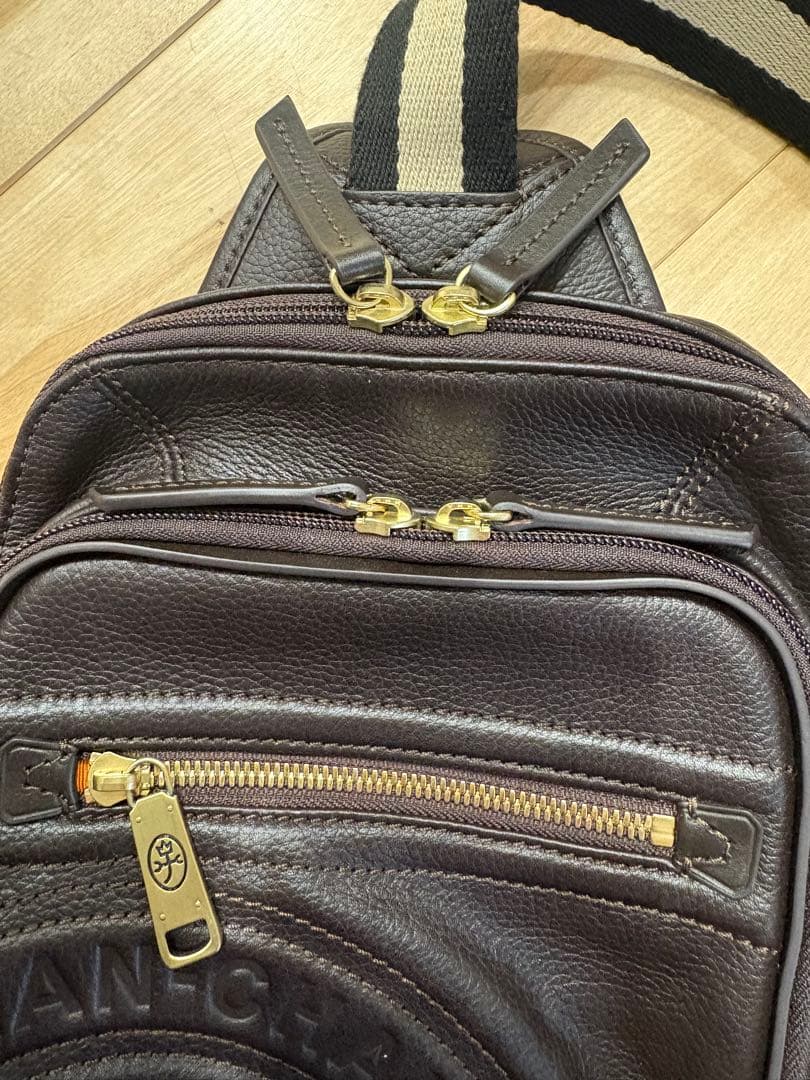 カステルバジャック ボディバッグ 試着のみ　新品未使用