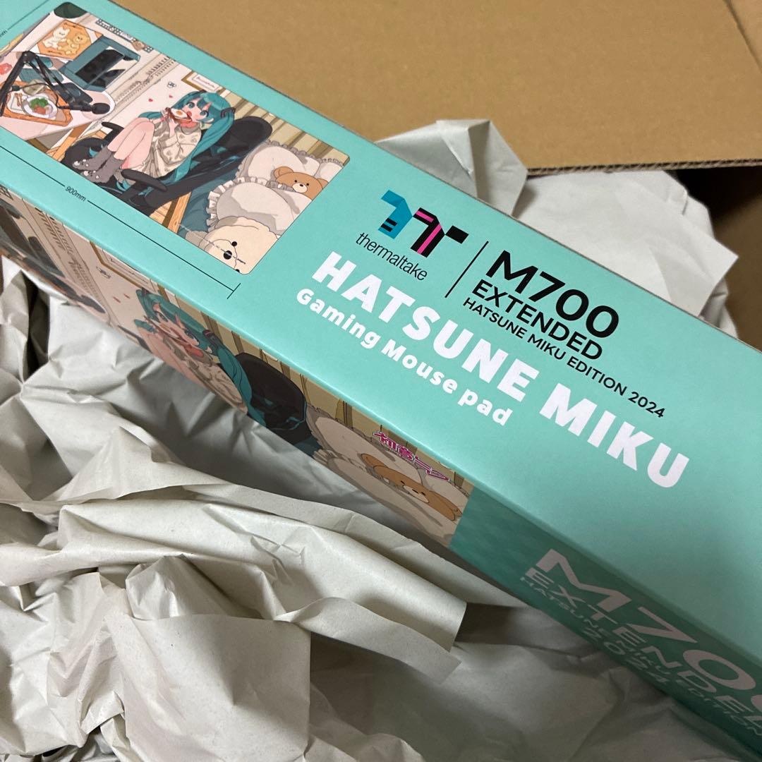初音ミクコラボゲーミングマウスパッド　M700　　ツクモ　サーマルテイク　未開封