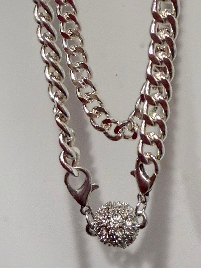 脱着簡単　超ロング　シルバープレイテッドチェーンの極太ネックレス　磁力開閉　誂え