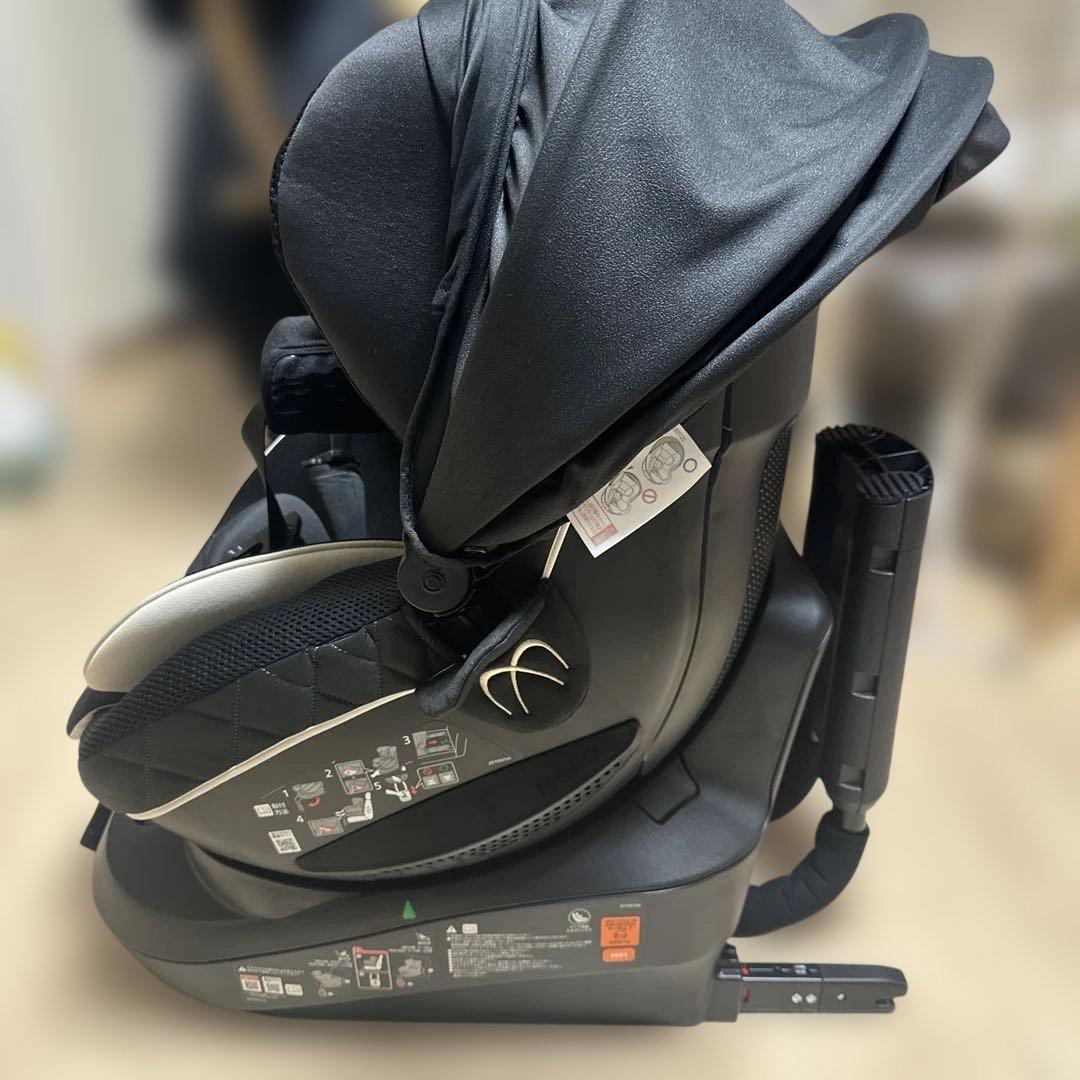 エールベベ　クルット6iグランス　ブラック