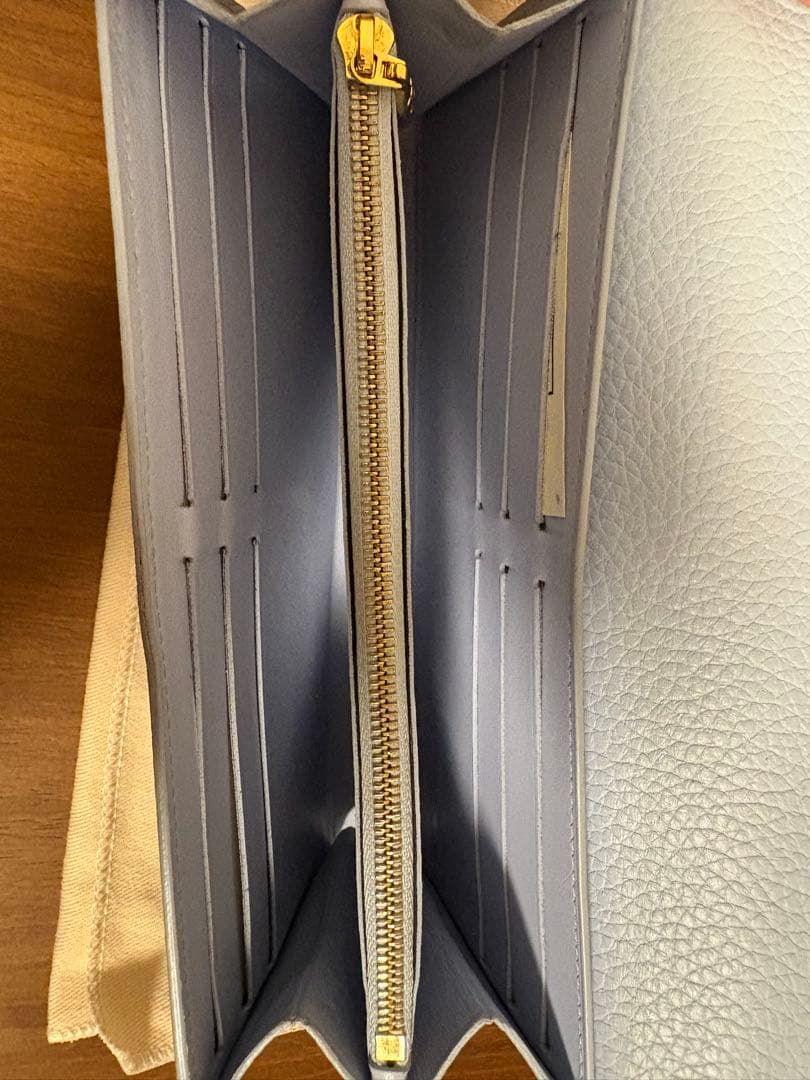 M*.様 LOUIS VUITTON 長財布