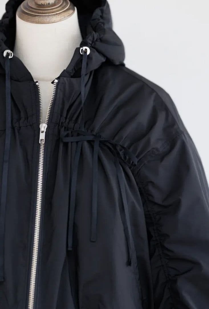 新品未使用♡pois♡ポワ、ribbon blouson、リボンブルゾン