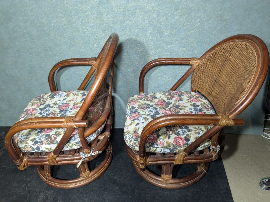 (S) 昭和レトロ　ラタン　チェア　座椅子　藤回転椅子　薔薇柄