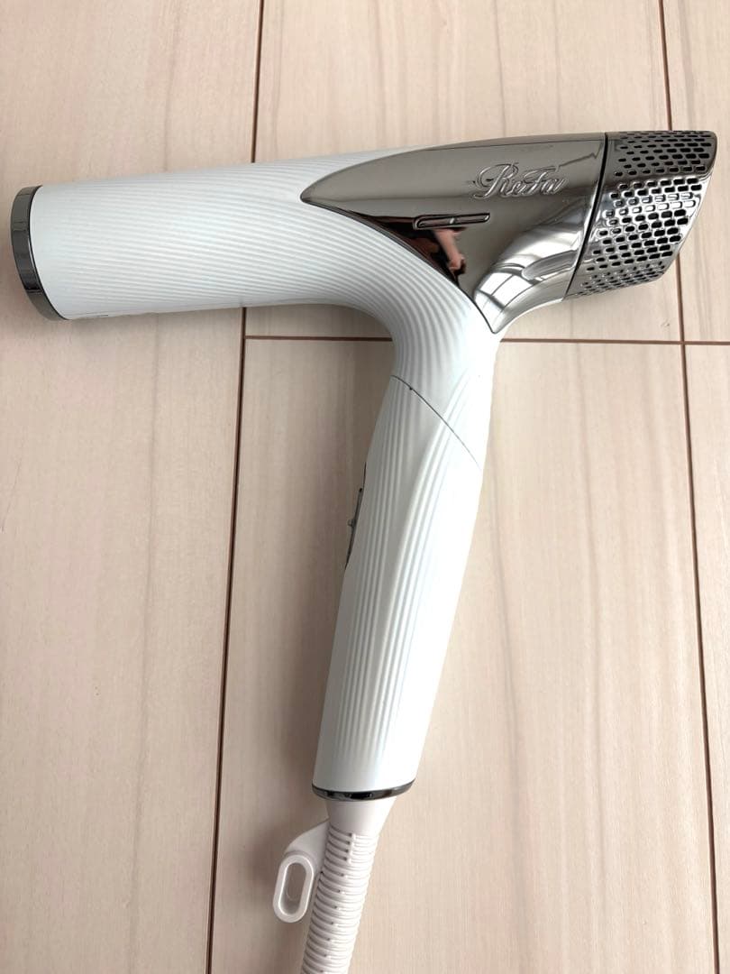 【ジャンク品】ReFa（リファ）ドライヤー｜要修理・部品取り向け(電源不安定)
