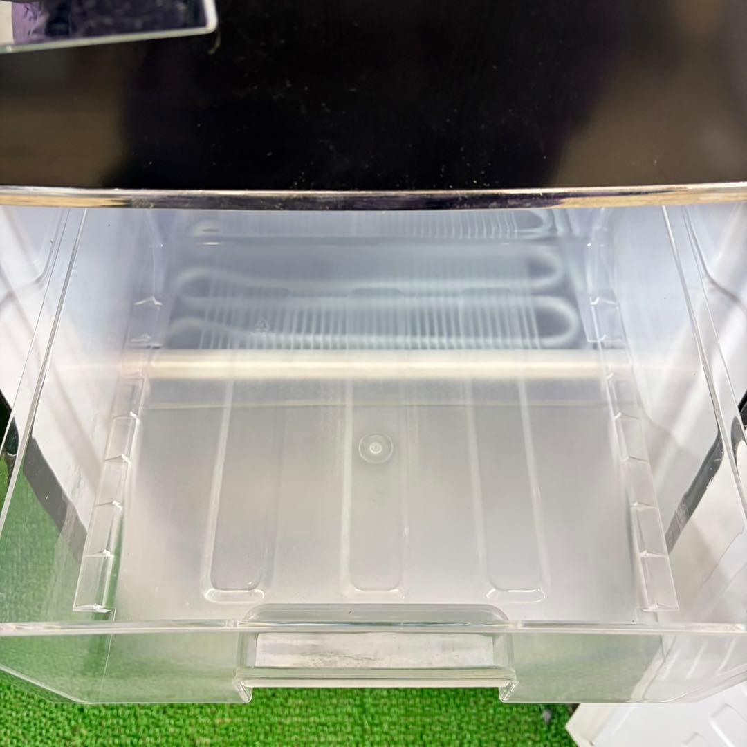 745 冷蔵庫　レトロ　2022年製　100L〜200L 極美品　ブラック　格安