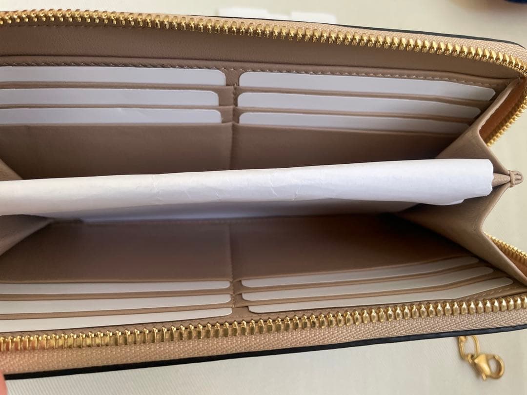 ✨最終お値下げ✨【新品】Chloé スタッズ ブラックレザー長財布