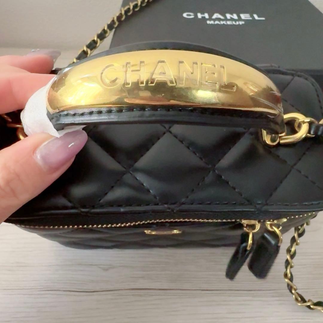 CHANEL ロゴハンドル ショルダーバッグ ノベルティ バニティ
