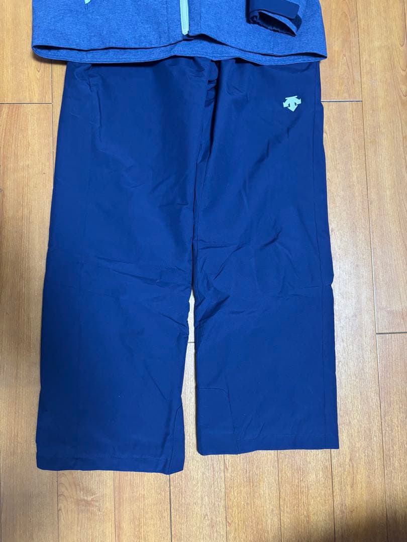（超美品）DESCENTE ネイビー スキーウェア Lサイズ