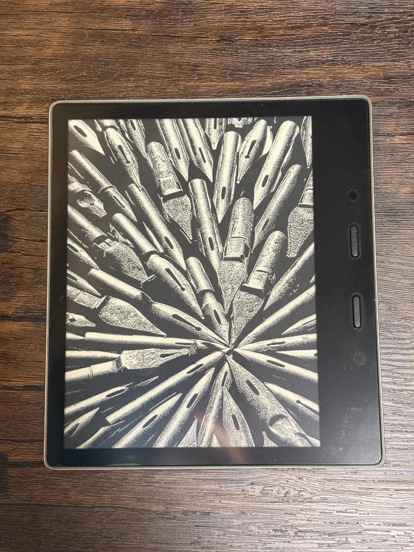【美品】Amazon Kindle Oasis CW24Wi 32GB