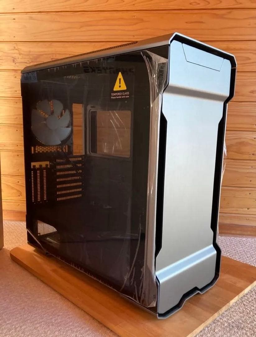 《中古ハイエンドPCケース》PHANTEKS ENTHOO EVOLV X