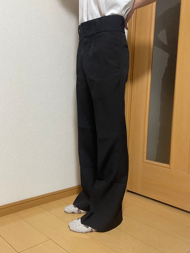 SHIKITARI ブラック フレアパンツ