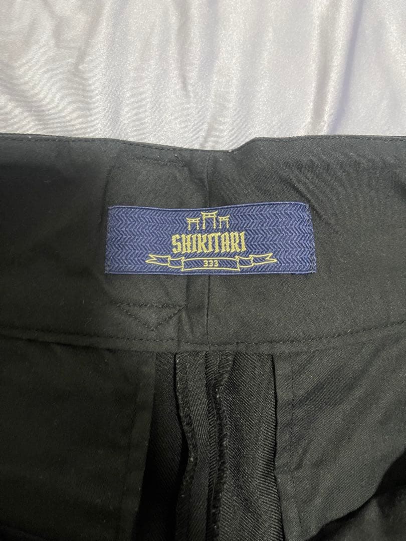 SHIKITARI ブラック フレアパンツ