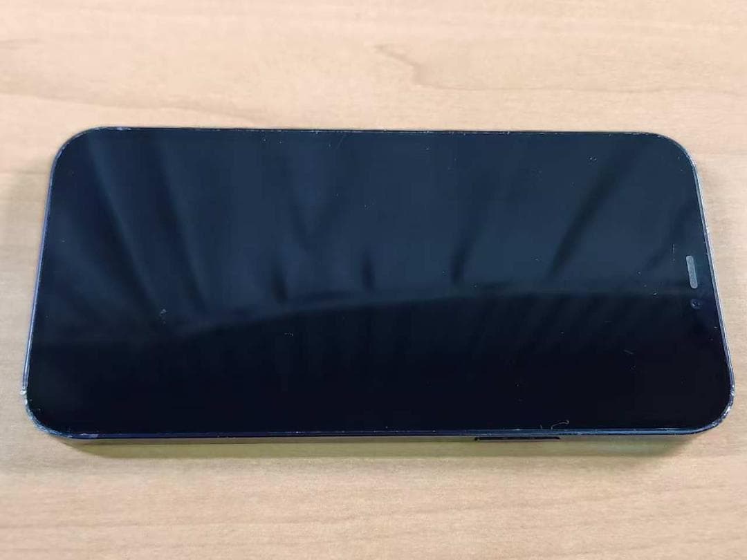 020300H iPhone12 A2403 64GB 【最大容量83%】