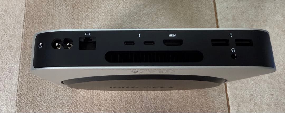 Mac mini M2 8C CPU/10C GPU/8GB/256GB 保証有