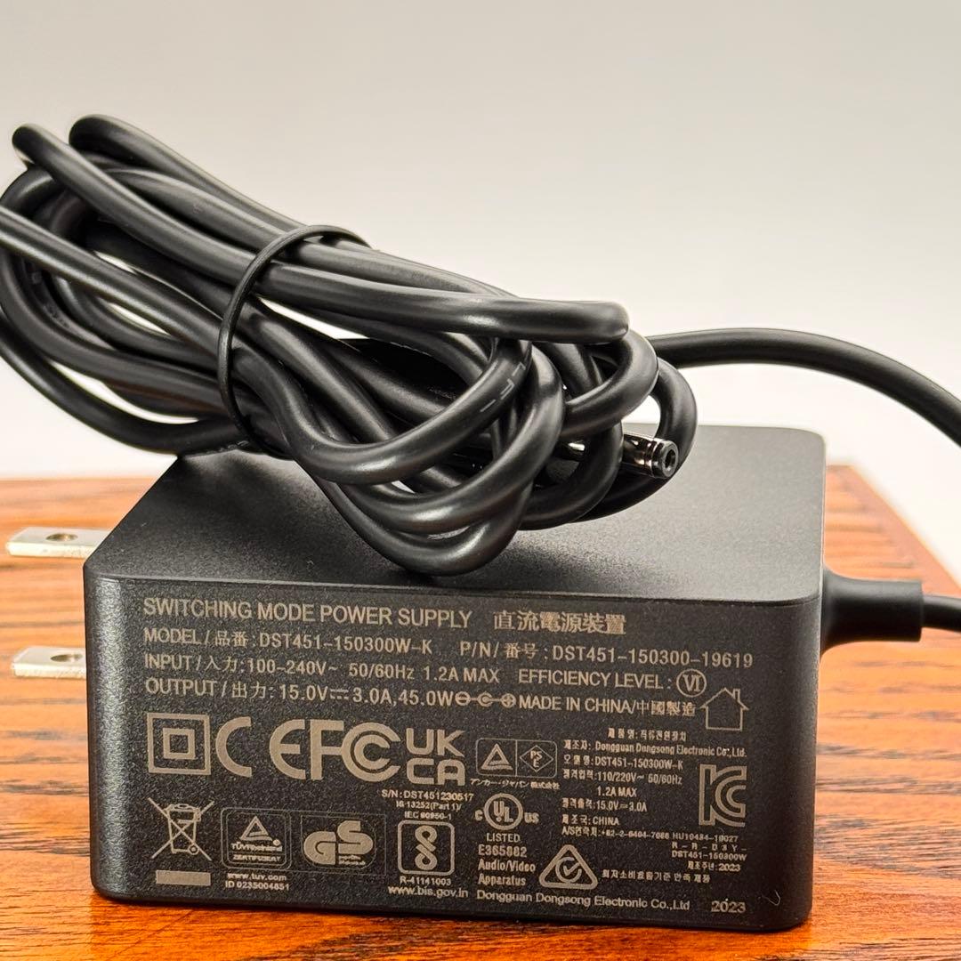 Anker Nebula Capsule Maxプロジェクタートラベルケース付き