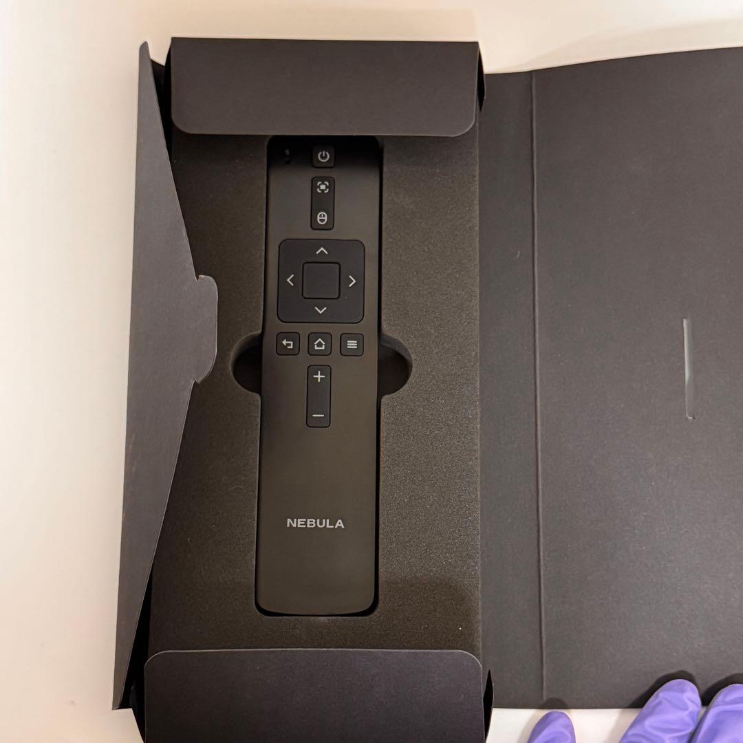 Anker Nebula Capsule Maxプロジェクタートラベルケース付き