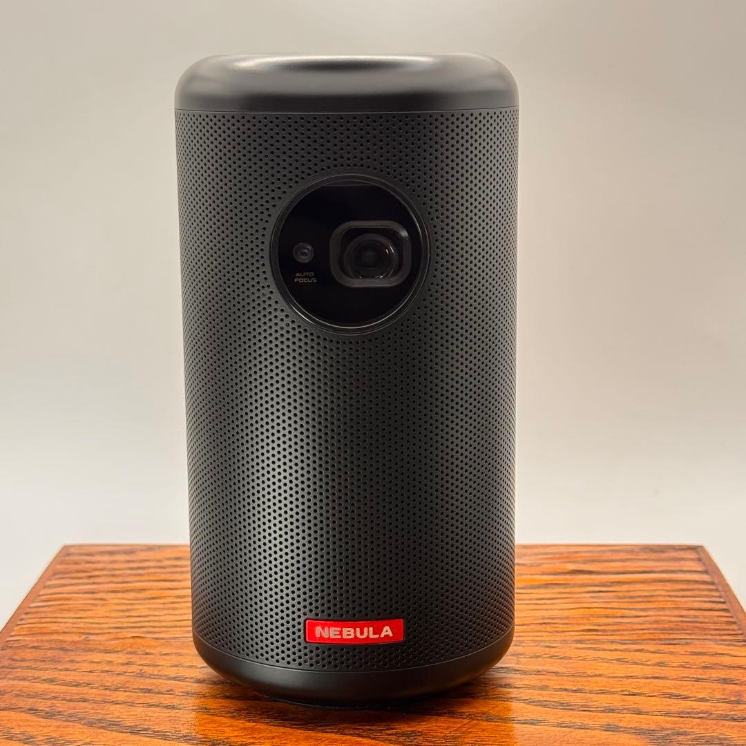 Anker Nebula Capsule Maxプロジェクタートラベルケース付き